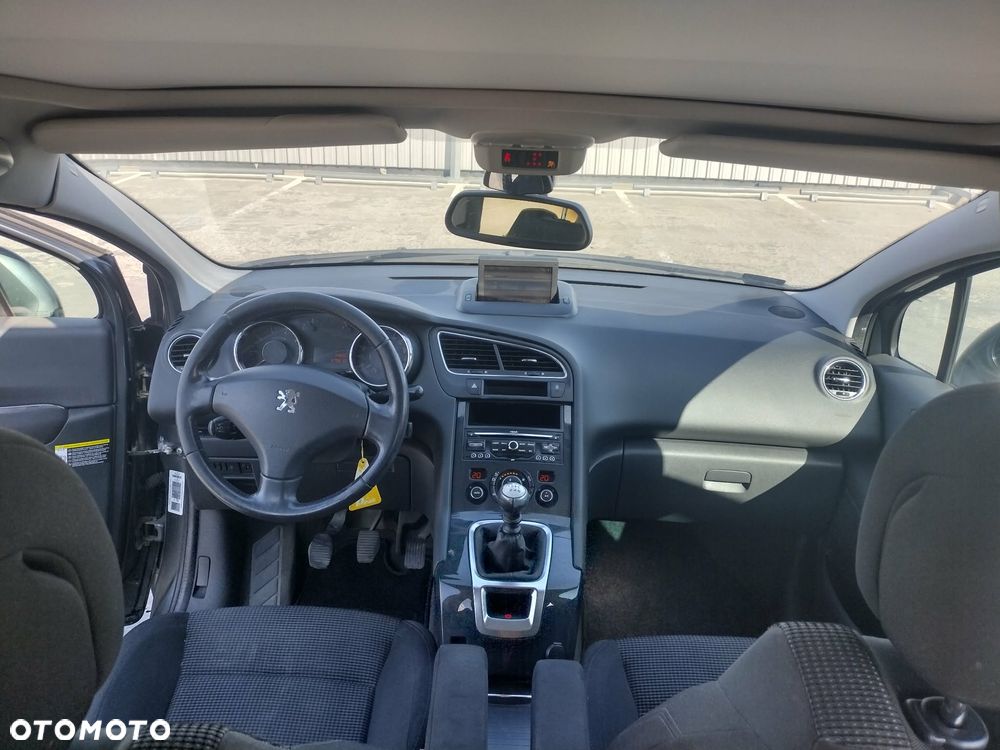 Peugeot 5008 155 THP Family - 10