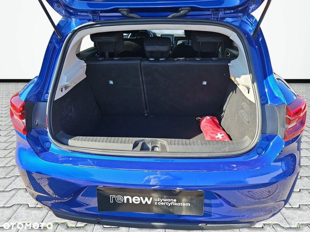 Renault Clio - 10