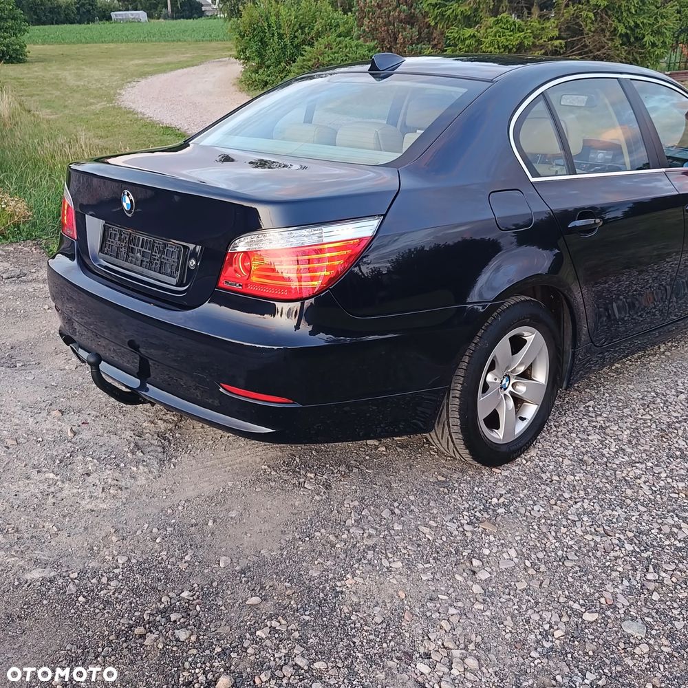 BMW Seria 5 520d Special Edition - 10