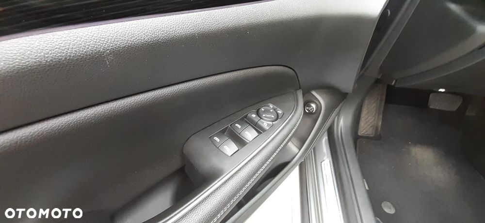 Opel Insignia 1.6 Automatik Edition - 18