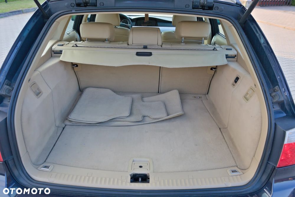 BMW Seria 5 - 38