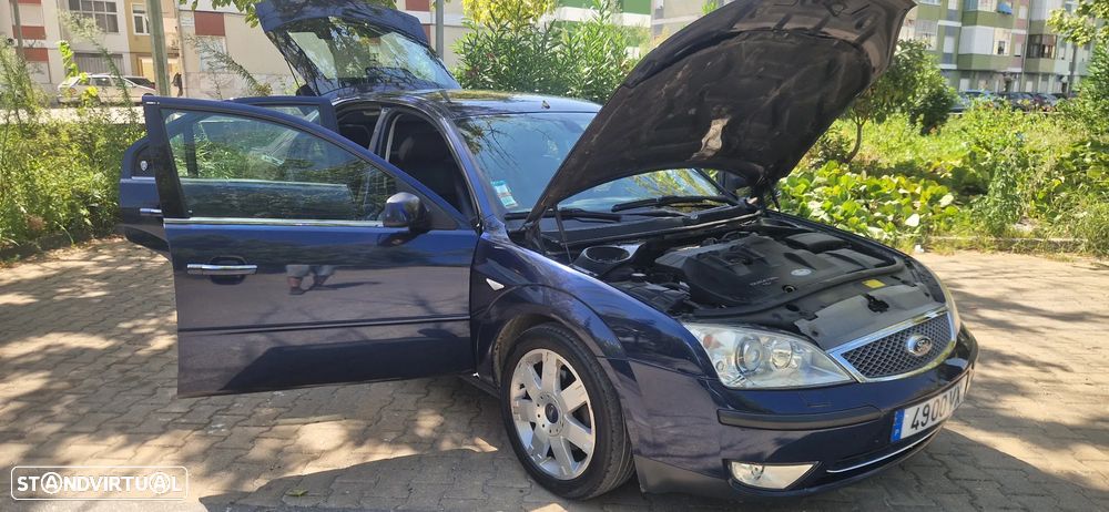 Ford Mondeo 2.0 TDCI Ghia Executive D. - 12