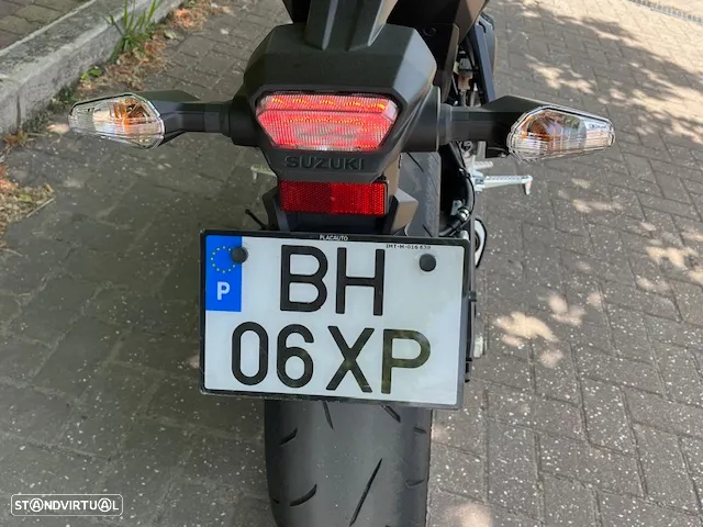 Suzuki GSX 8 S - 5