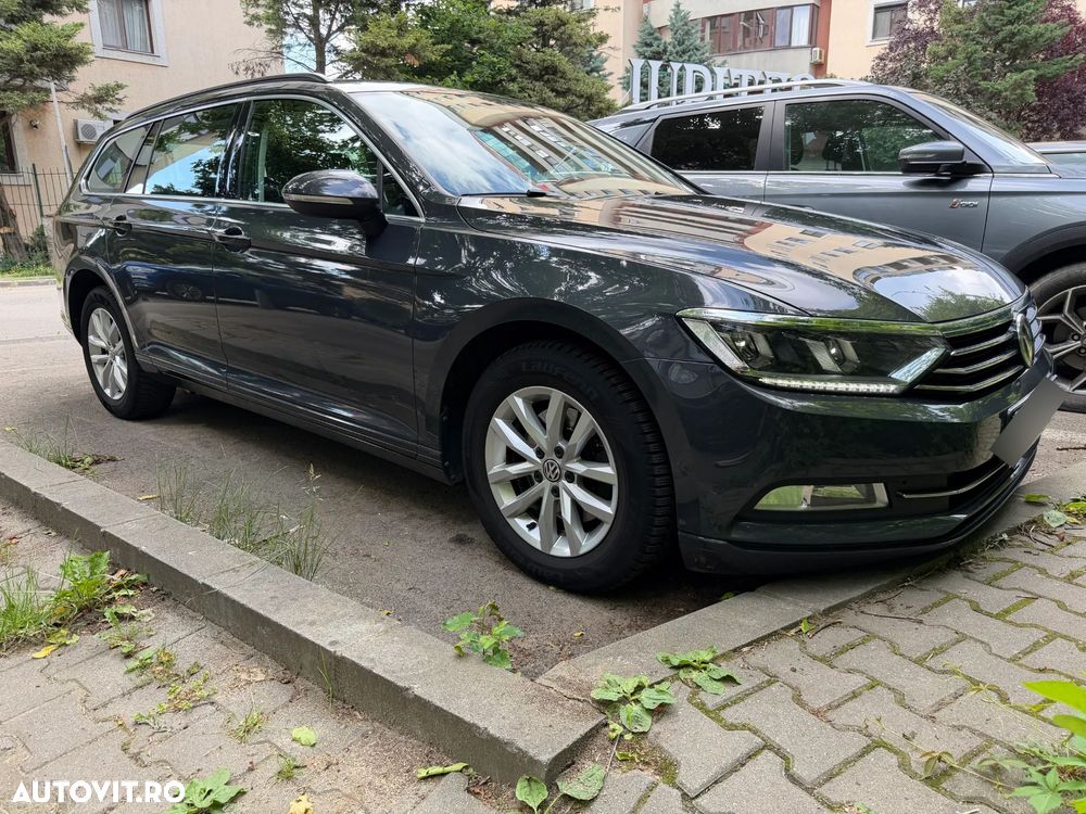Volkswagen Passat 2.0 TDI DSG Comfortline - 24