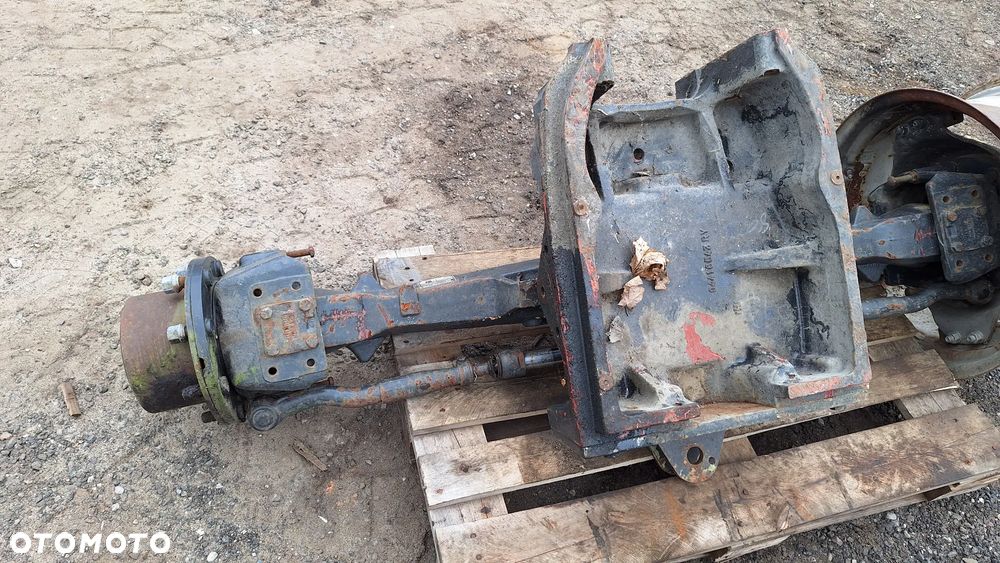 Deutz Fahr MK3 Agrotron APL 2035 ZF Most przedni  os przednia zwolnica połos obudowa pochwa - 4