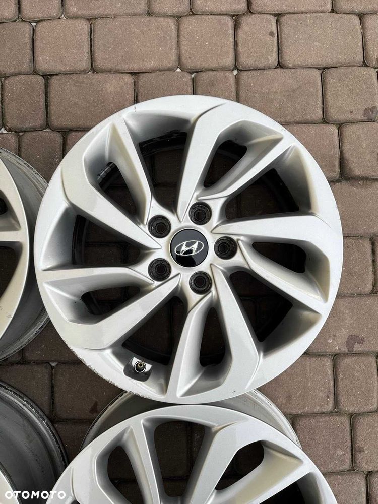 Oryginalne alufelgi Hyundai 5x114,3 17 cali CZUJNIKI Tucson IX35 SANTA - 9