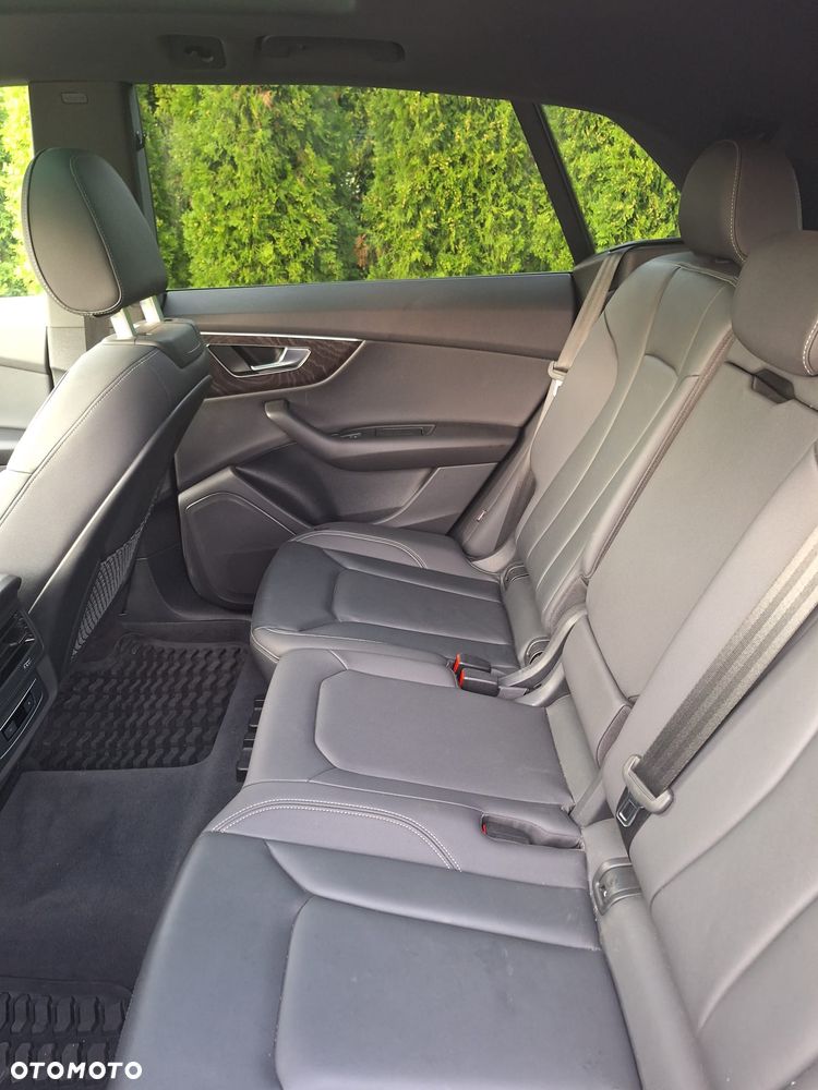 Audi Q8 55 TFSI mHEV Quattro Tiptronic - 12
