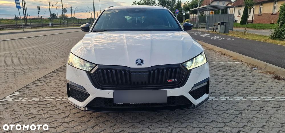 Skoda Octavia 2.0 TDI RS DSG - 10