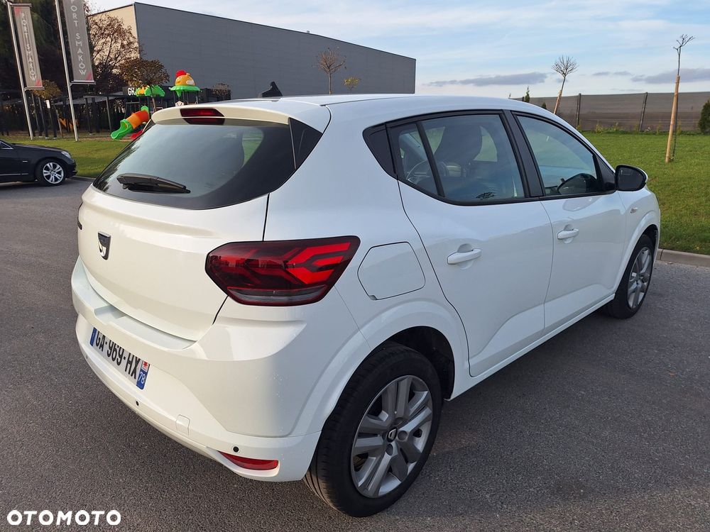 Dacia Sandero - 3