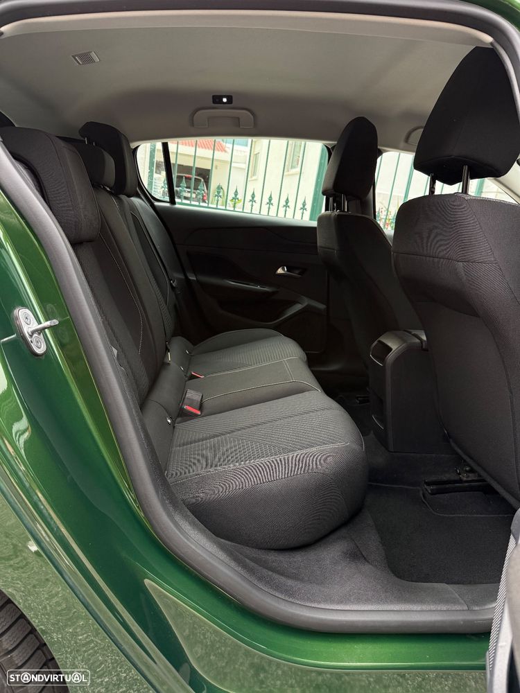 Peugeot 308 Plug-In Hybrid 180 e-EAT8 GT - 15