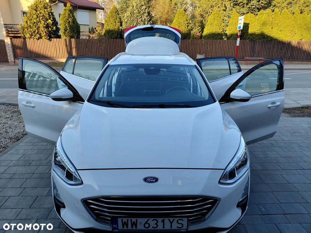 Ford Focus 1.5 EcoBoost Titanium - 12