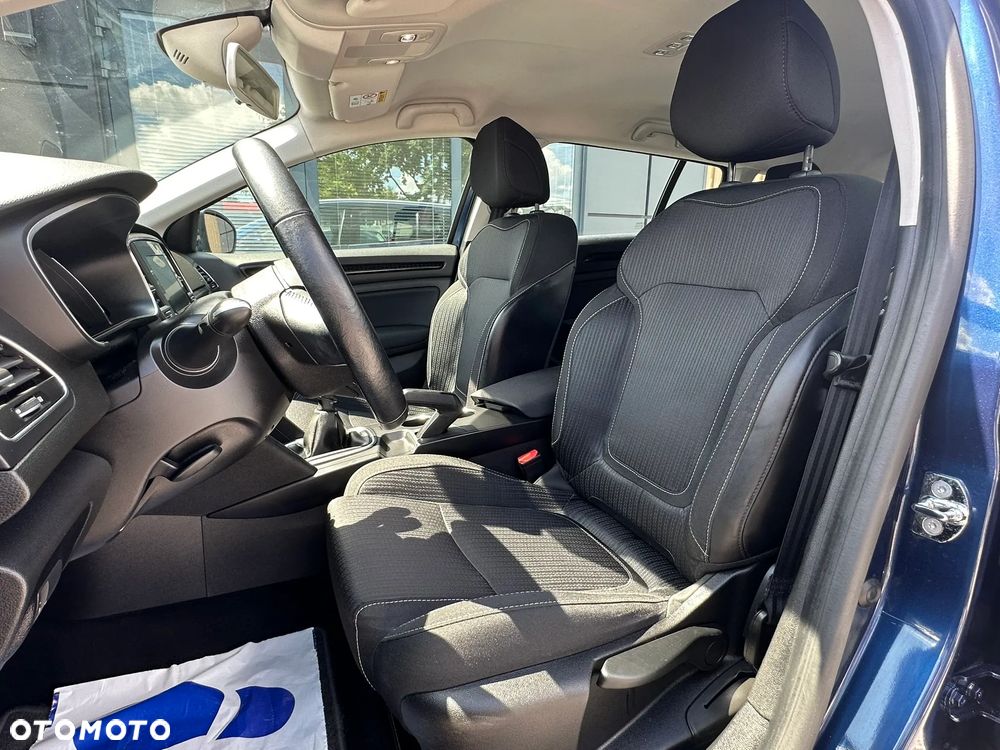 Renault Megane ENERGY TCe 100 EXPERIENCE - 21