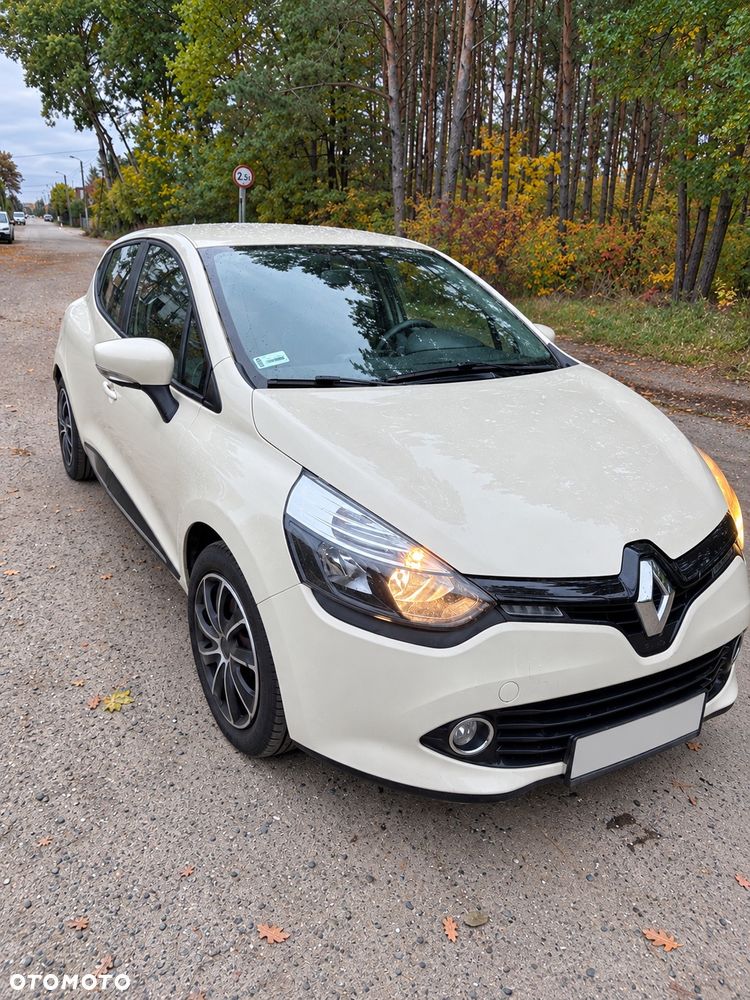 Renault Clio - 1