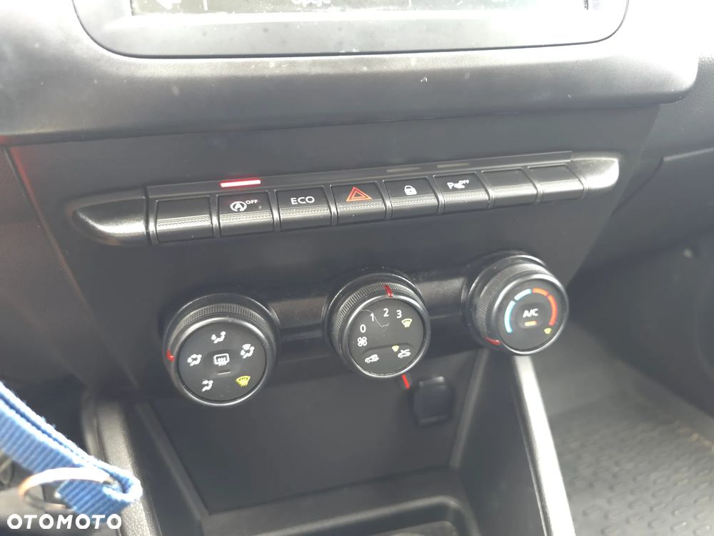 Dacia Duster 1.0 TCe Comfort - 26