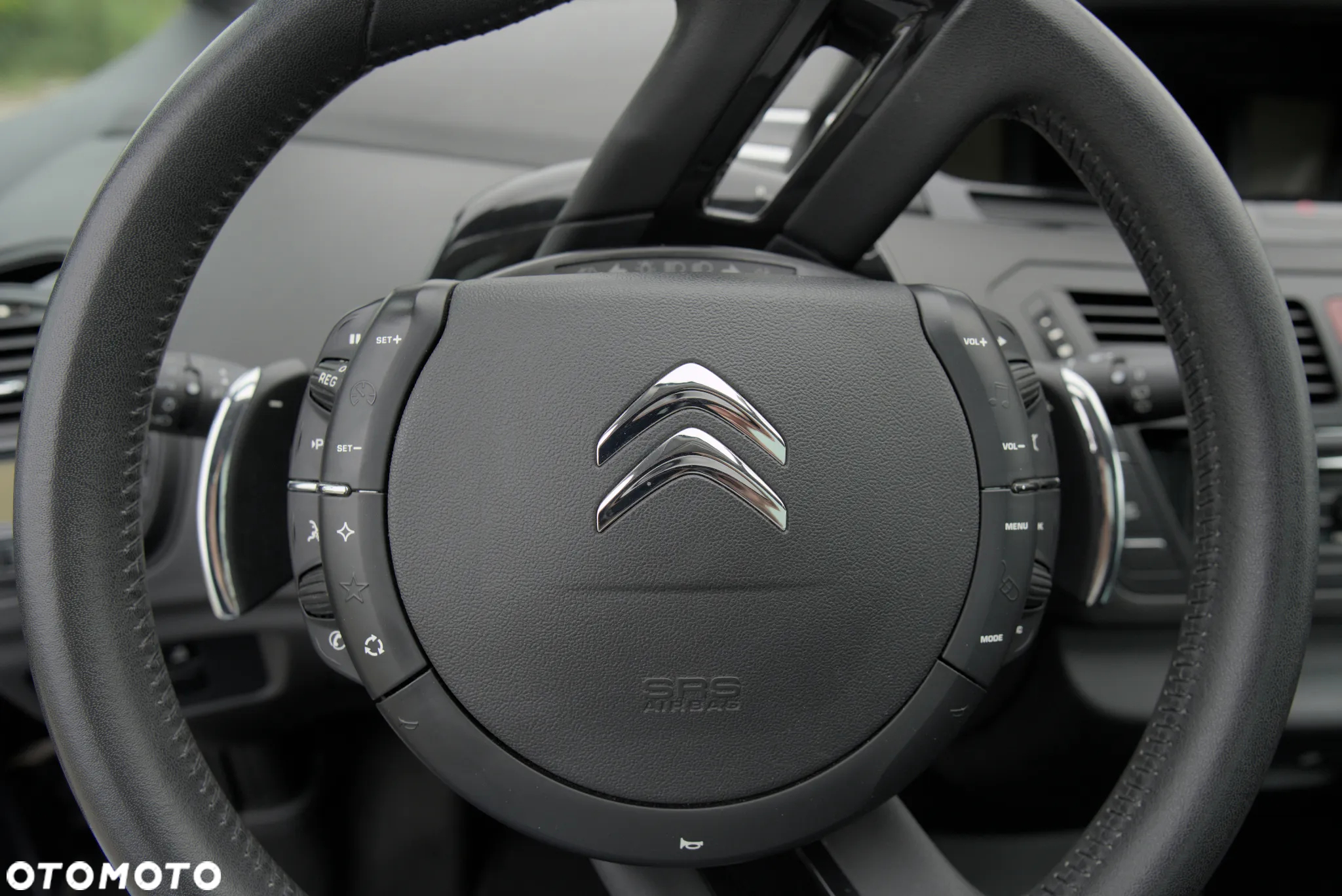 Citroën C4 Grand Picasso 2.0 HDi Exclusive - 14