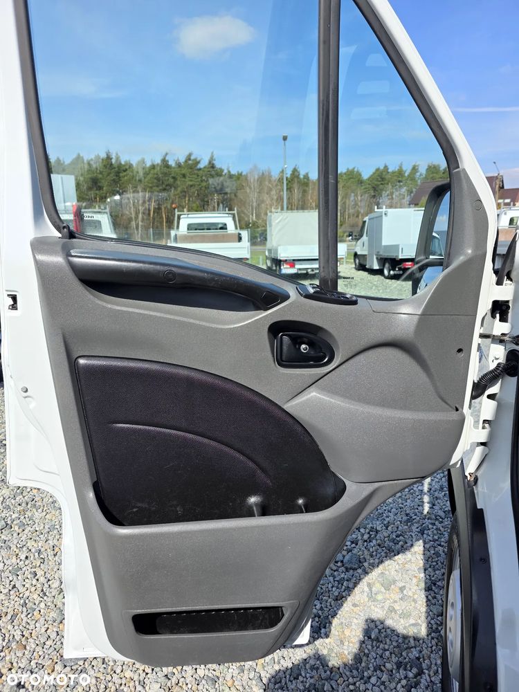 Iveco 35S13 2,3 HPI 130 KONNA SKRZYNIA 4,2M WEBASTO - 15