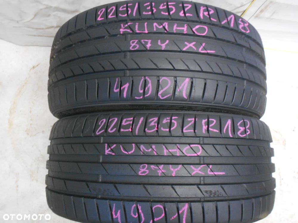 OPONY 225/35R18 KUMHO ECSTA PS71 XL DOT 4921 8.5MM