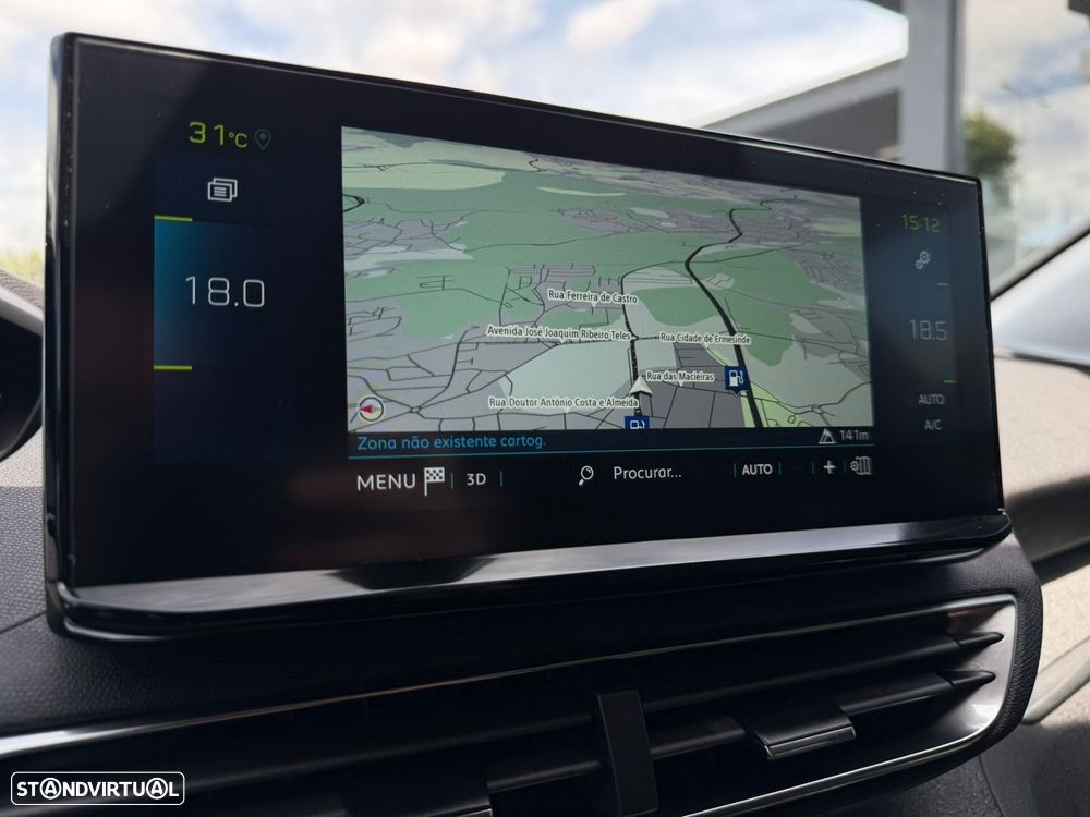 Peugeot 3008 1.6 Hybrid Allure e-EAT8 - 37