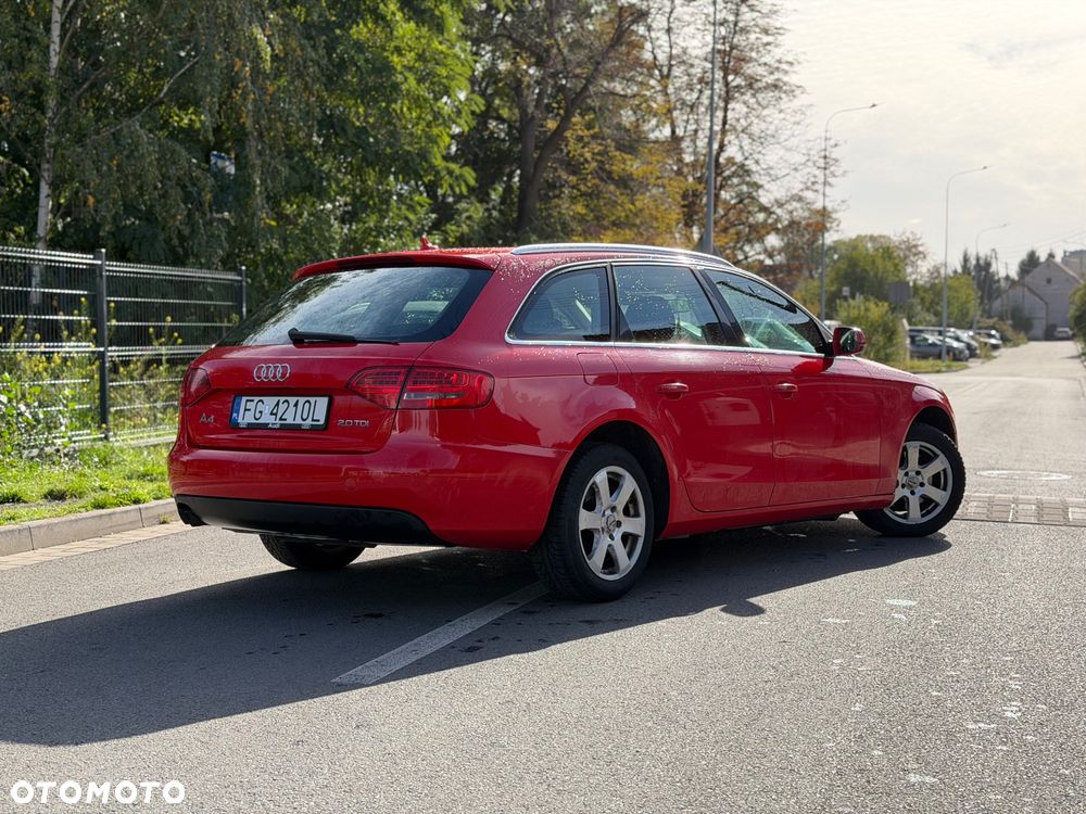 Audi A4 Avant 2.0 TDI - 7