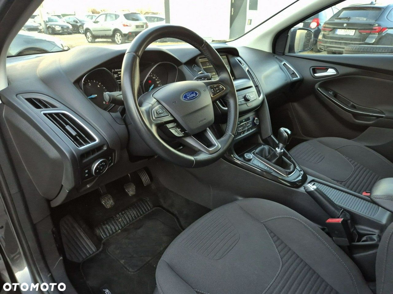 Ford Focus - 11