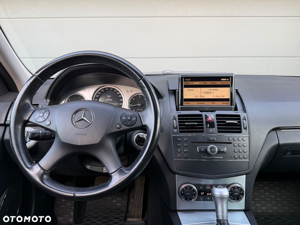 Mercedes-Benz Klasa C 200 CDI DPF Automatik Avantgarde - 12