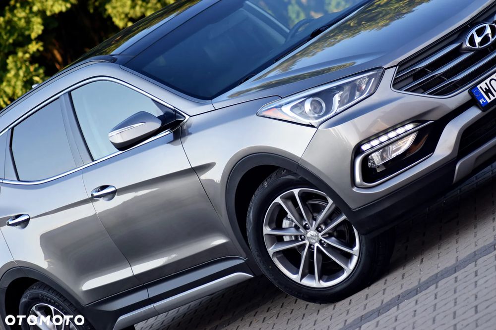 Hyundai Santa Fe 2.0 T Sport Utility - 29
