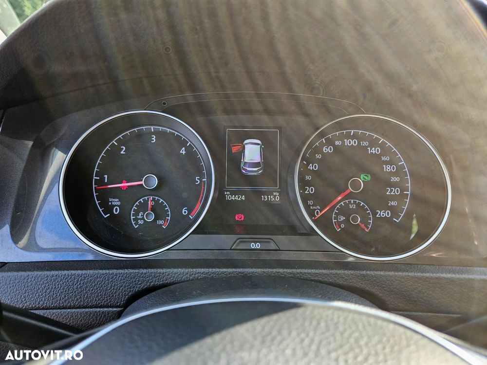 Volkswagen Golf 1.6 TDI DSG Comfortline - 17