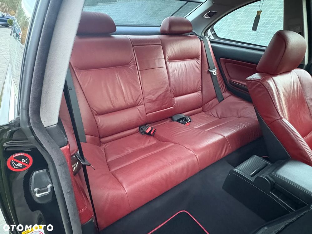 BMW Seria 3 328Ci - 13