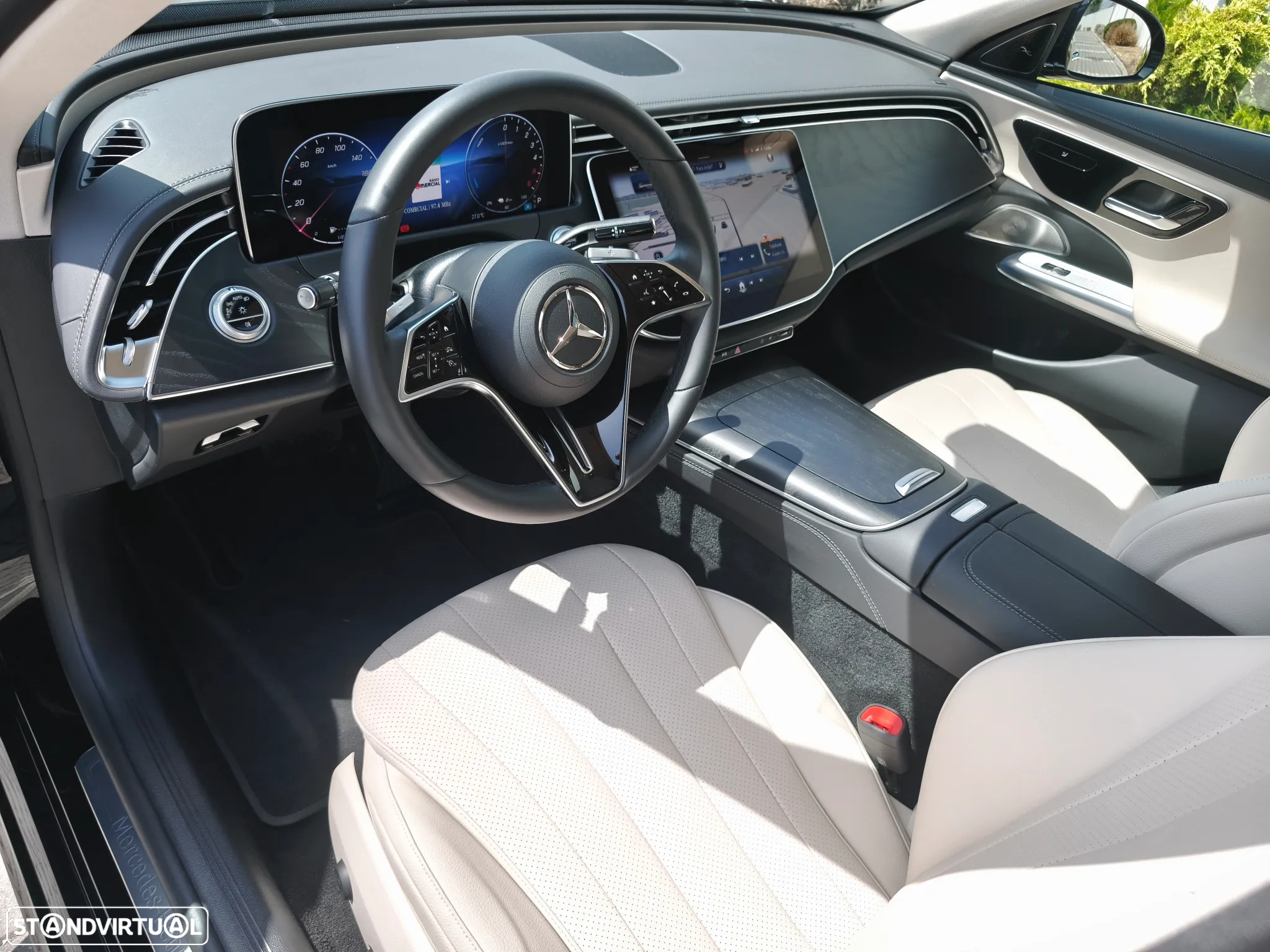 Mercedes-Benz E 300 de Avantgarde - 32