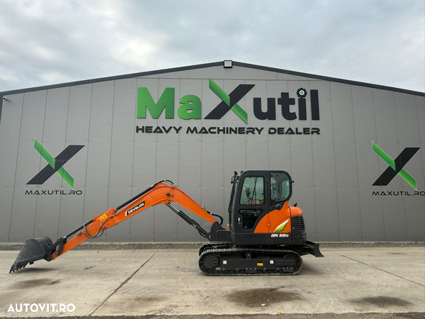 Develon DX60 Excavator