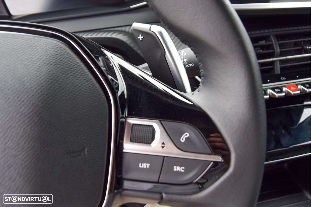 Peugeot 2008 1.2 Hybrid Allure e-DCS6 - 20