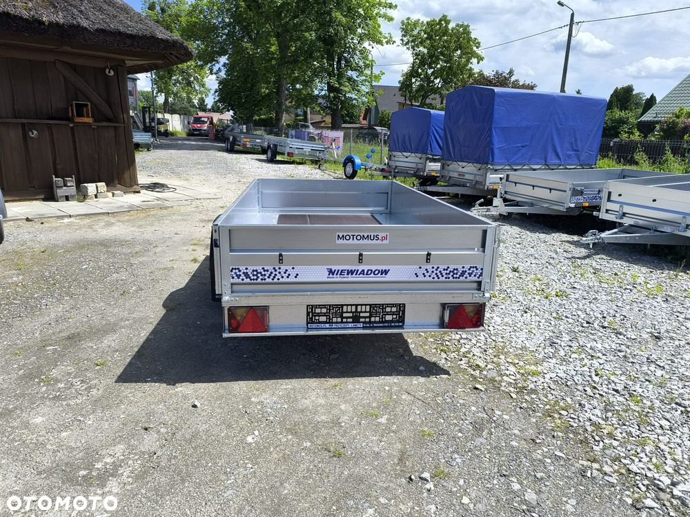 Niewiadów Przyczepa Niewiadów N426U 260x138x35cm 1 oś 750kg burty boczne 2mm Kraków MOTOMUS - 11
