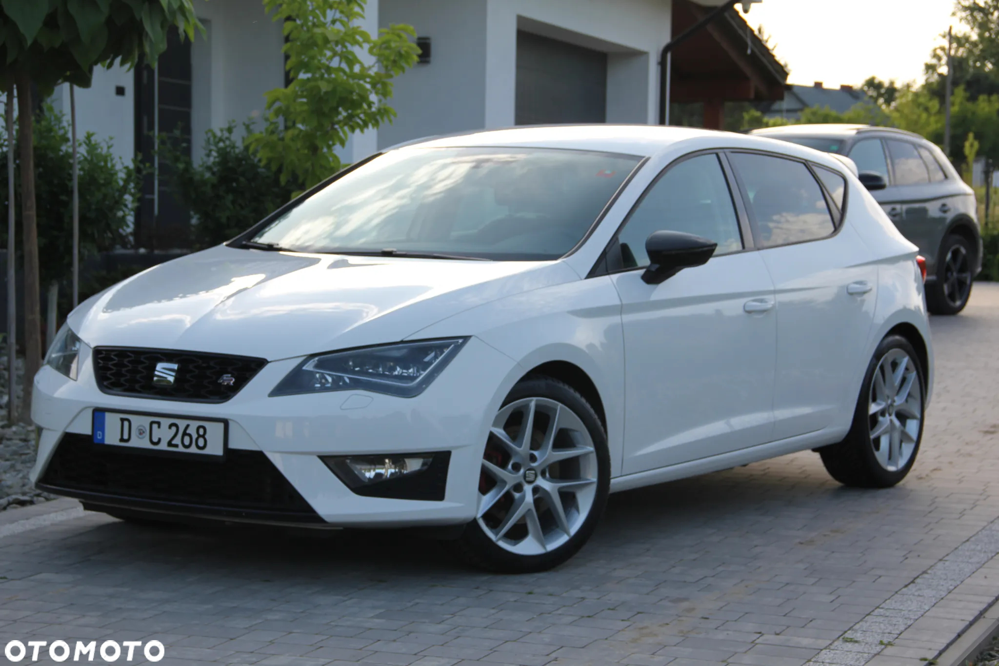 Seat Leon 2.0 TDI DPF DSG FR - 4