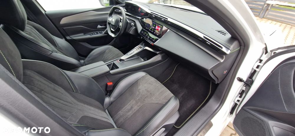 Peugeot 308 1.2 PureTech GPF GT Pack S&S EAT8 - 26