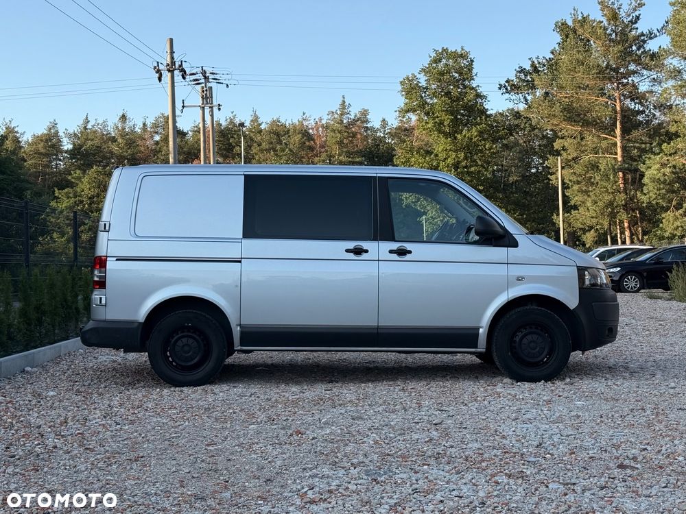 Volkswagen Transporter - 4