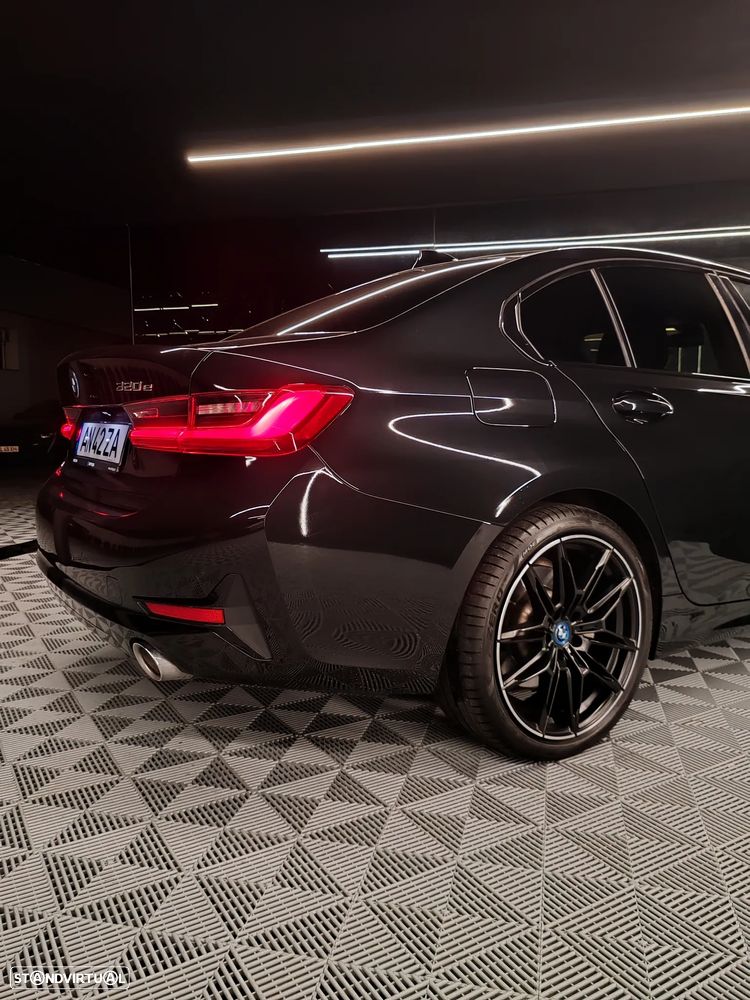 BMW 320 e Line Sport Auto - 12