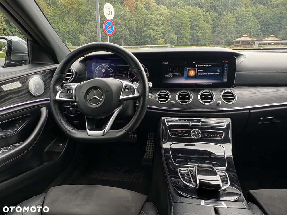 Mercedes-Benz Klasa E - 7