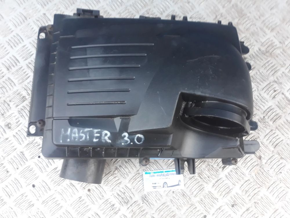 OBUDOWA FILTRA POWIETRZA RENAULT MASTER II  3,0 DCI  8200201353 - 1