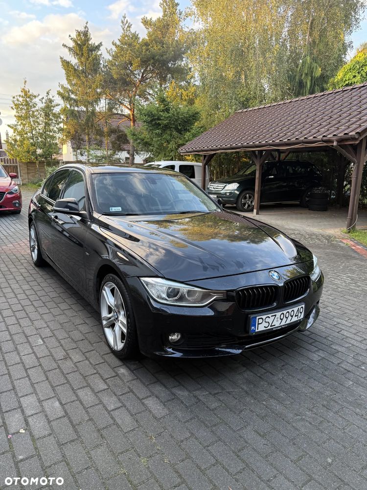 BMW Seria 3 320d Sport Line - 5