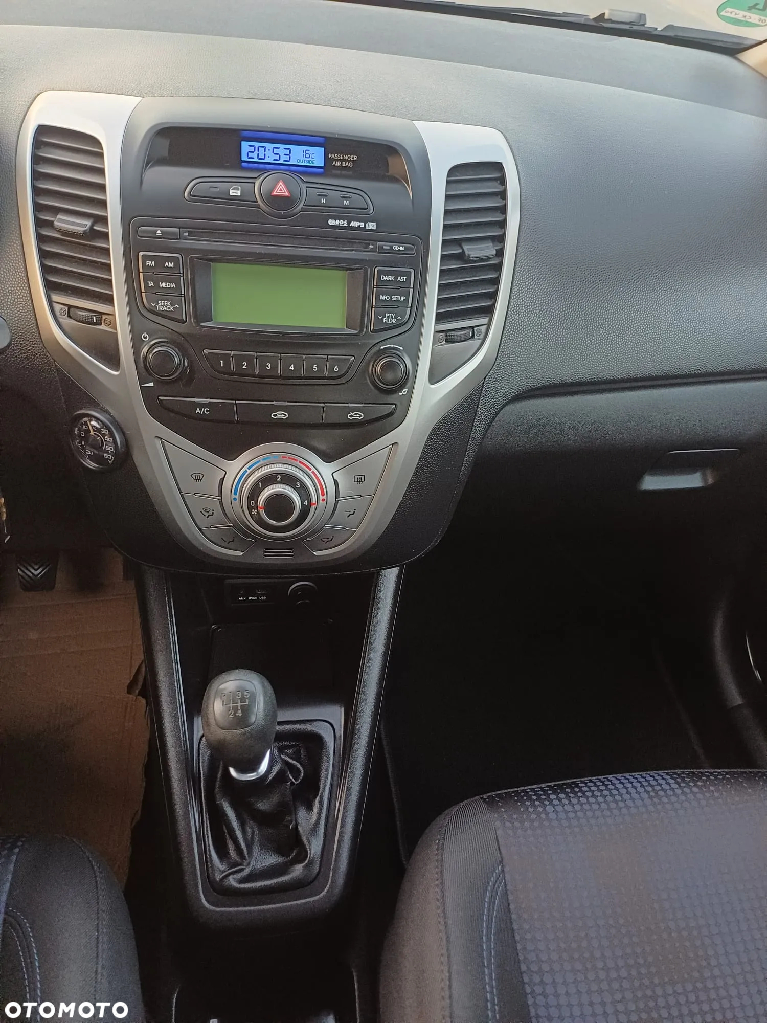 Hyundai ix20 1.4 blue Comfort - 9