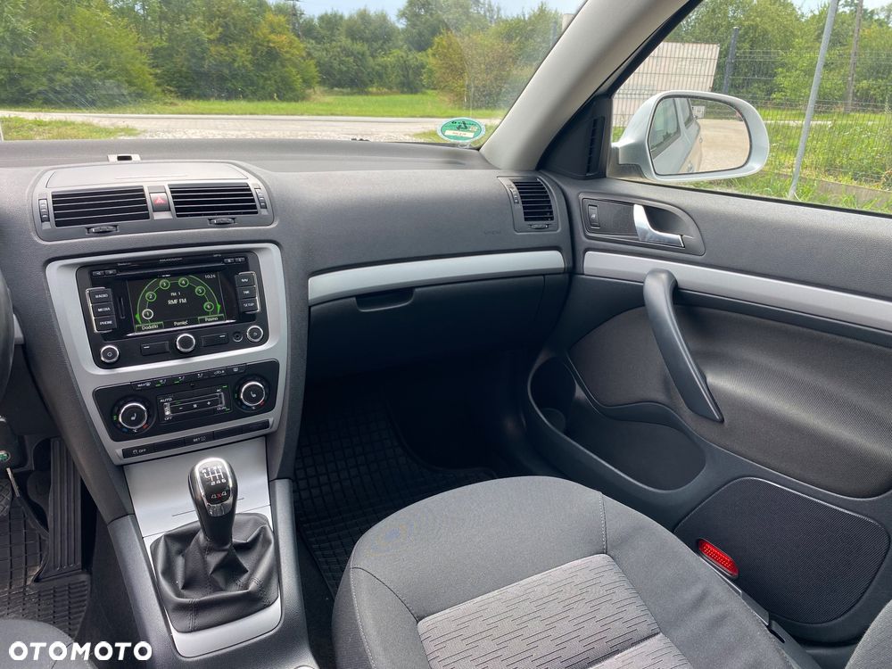 Skoda Octavia 1.6 TDI 4x4 Ambition - 6