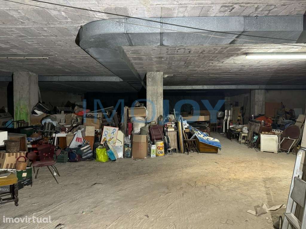 Garagem no Centro da Parede - Grande imagem: 5/9