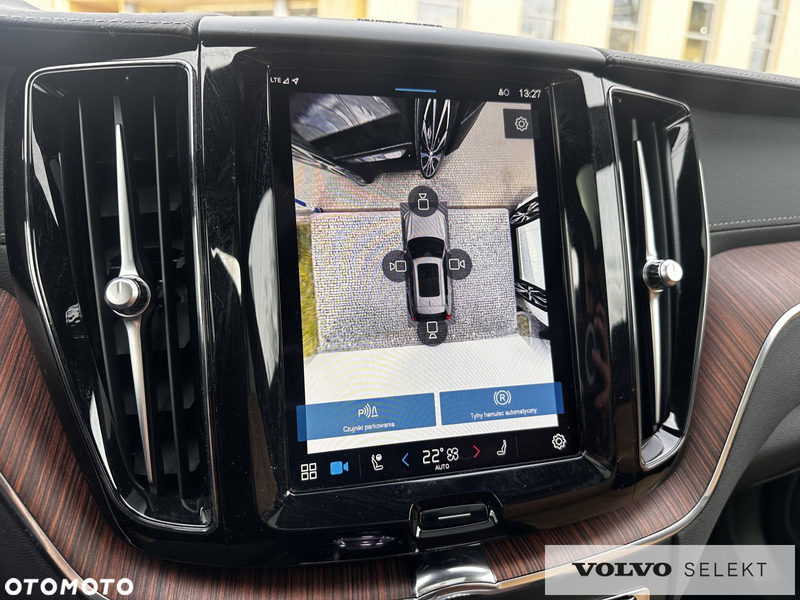 Volvo XC 60 - 10