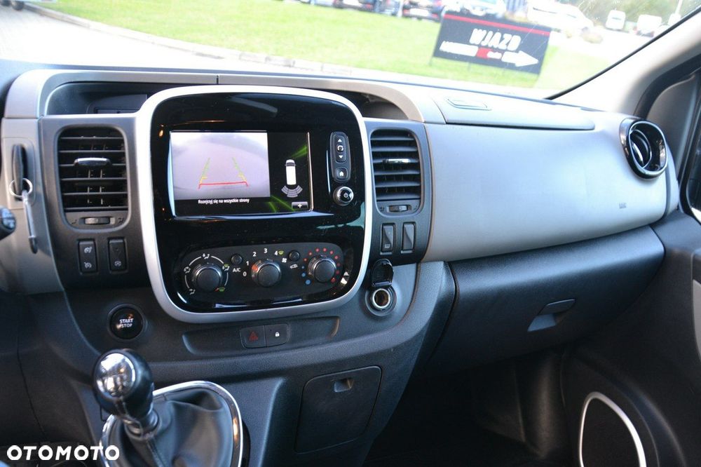 Renault Trafic - 11