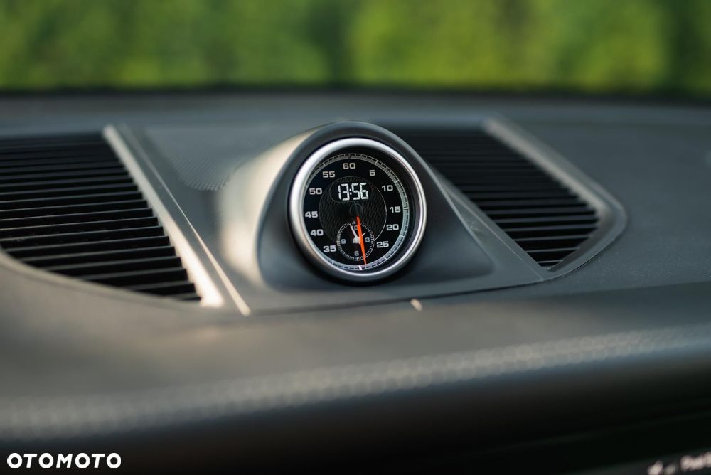 Porsche Macan Standard - 34