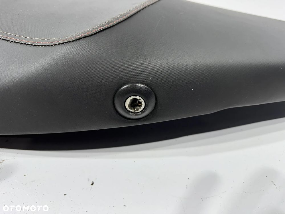 Siedzenie kanapa Aprilia SXR 50 - 4