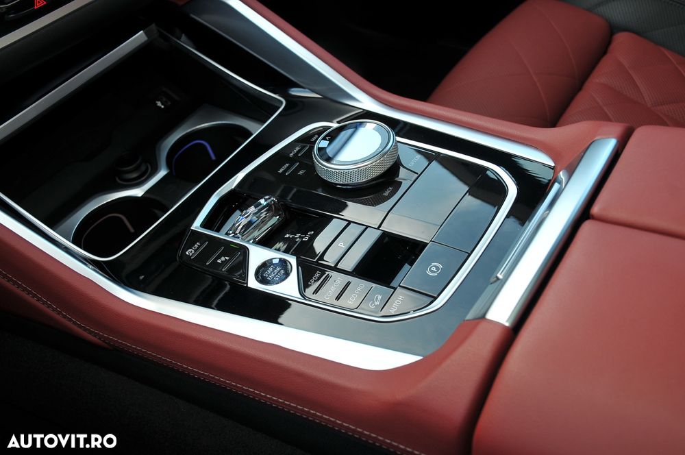 BMW X6 xDrive30d - 29