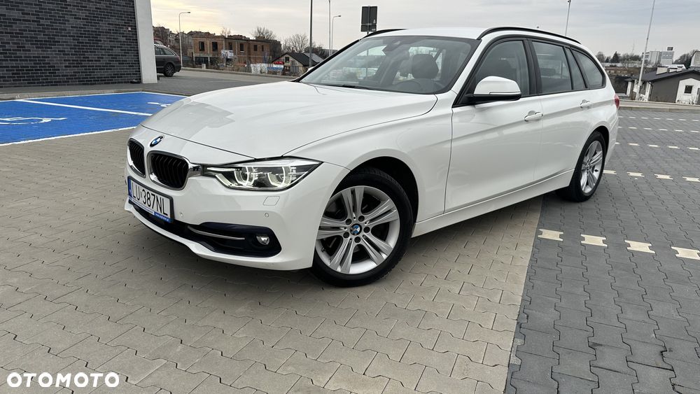 BMW Seria 3 330i GPF xDrive Sport Line Sport - 1