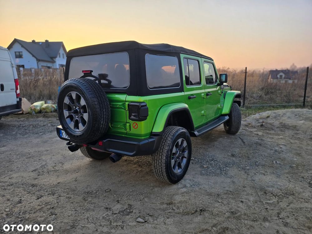 Jeep Wrangler - 9