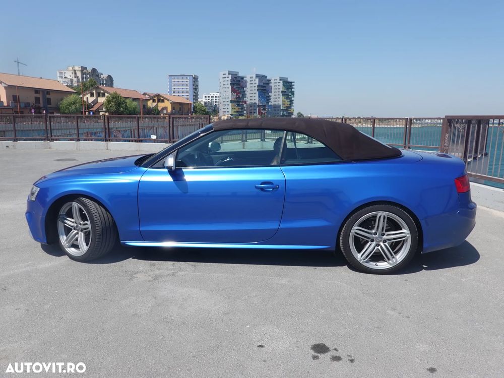 Audi A5 Cabrio - 17